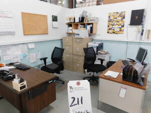 (Lot) Desk & Chairs, File Cabinet