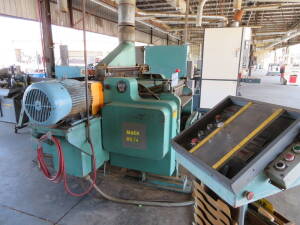 Whitney mod. DS-802, 30" x 8" Dbl. Head Surface Planer, St. Knife, 40 & 30hp Drives; S/N 18018