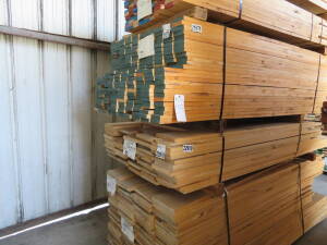 (Lot) Approx. 1600 Board Feet Rustic/Hickory 4/4 Lumber, (Various Widths)